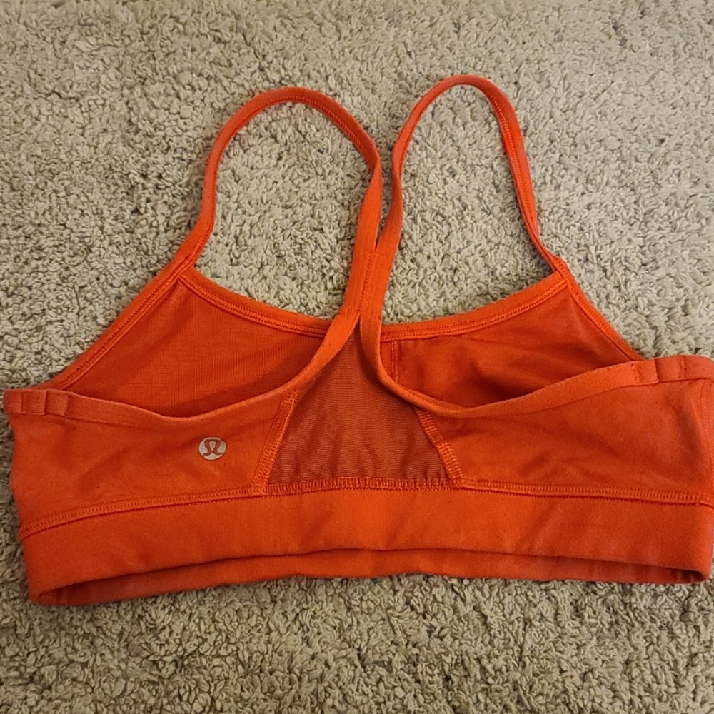 Lululemon - Picture 2 of 3